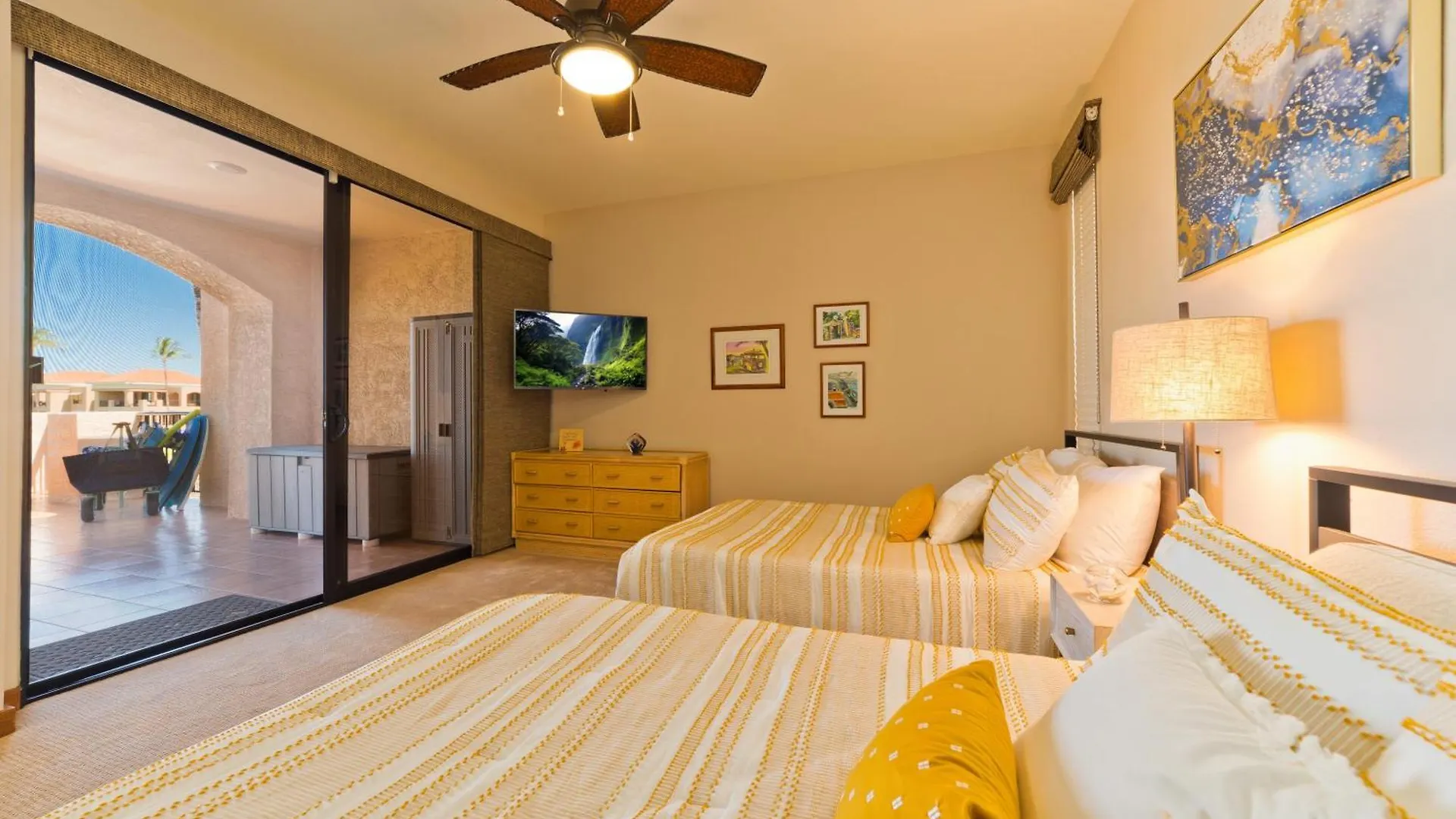 Luxurious Penthouse Oasis ~ Golf & Ocean Views Apartment Waikoloa