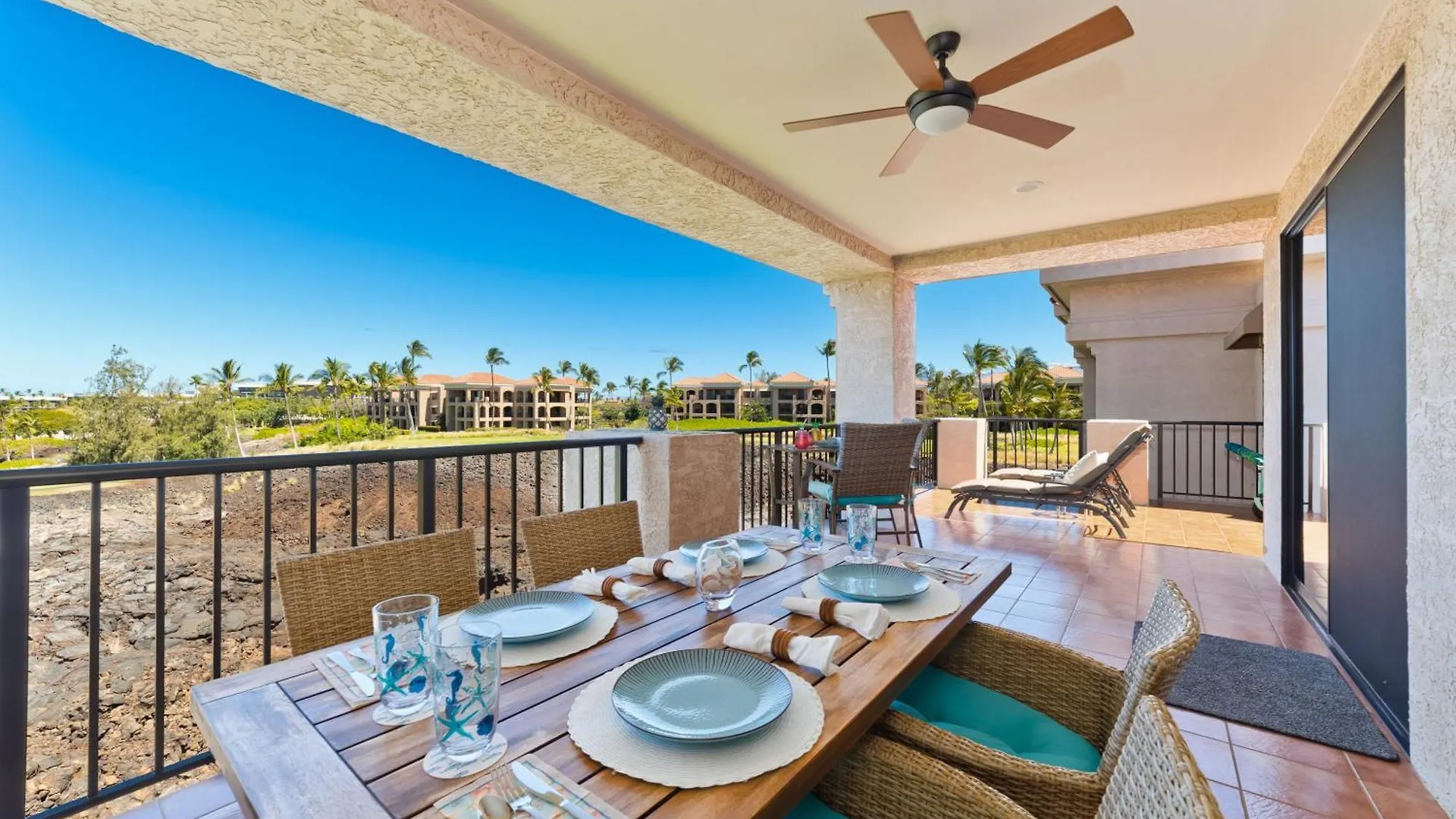 Luxurious Penthouse Oasis ~ Golf & Ocean Views Apartment Waikoloa